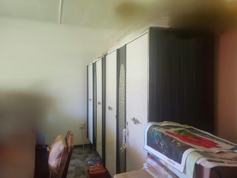 4 Bedroom Property for Sale in Ladybrand Free State